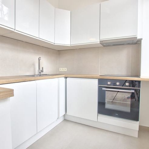 Appartement te huur - Photo 1