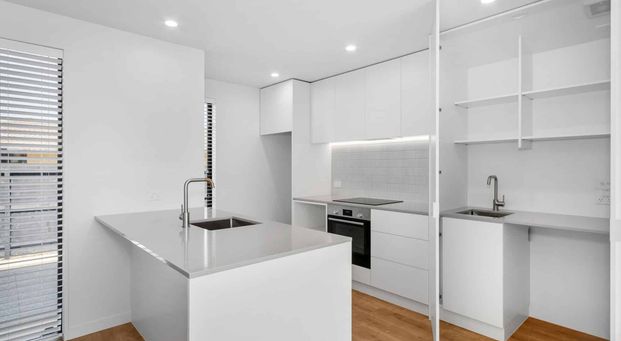 Modern Living In Somerfield - Photo 1
