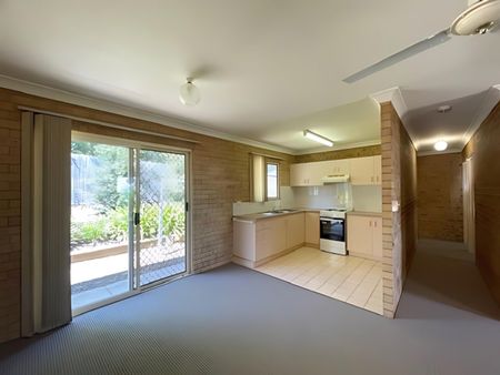 LOCATION, LOCATION, LOCATION - Photo 2