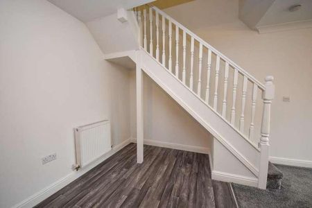 Stirrup Field, Golborne, WA3 - Photo 3