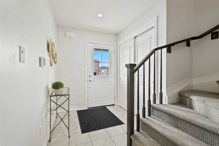 For Lease - 82 Haney Drive, Thorold, Ontario - Photo 2