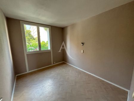 Location Appartement 3 pièces 54m² NICE 06100 - Photo 4