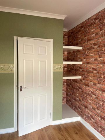 3 bedroom terraced house to rent - Photo 3