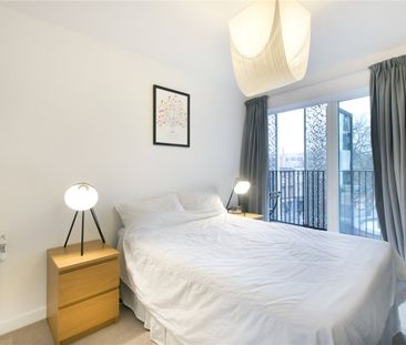 Atkins Square, Dalston Lane, Hackney, London, E8 1FA - Photo 4