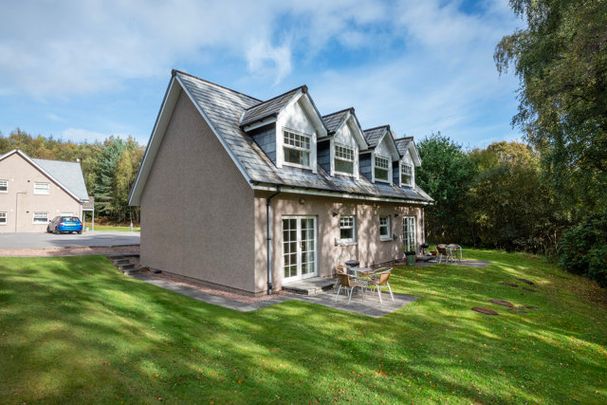 3 Queens Court, AB31 4GD, Banchory - Photo 1