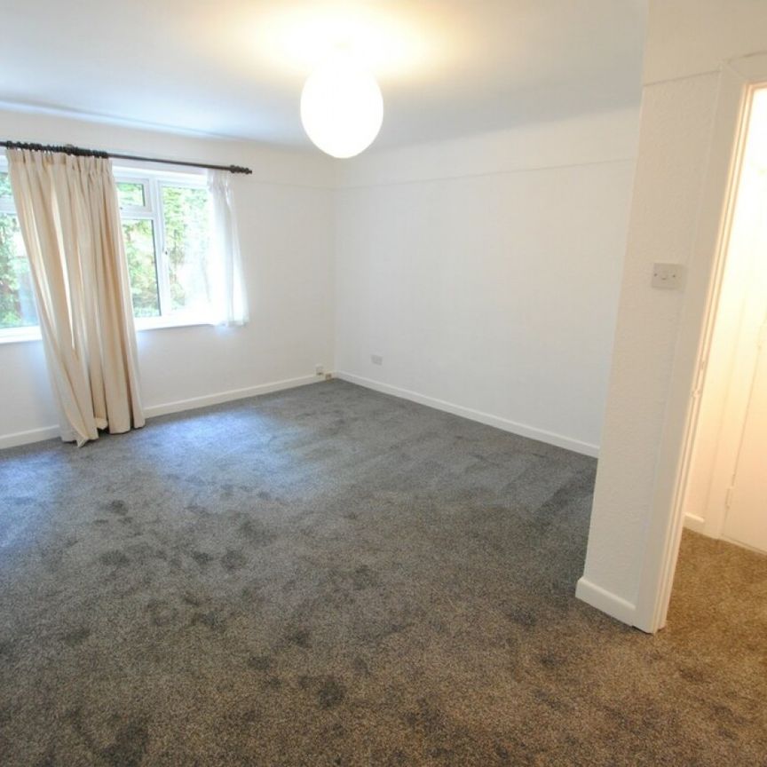 1 Bed Ground Floor Flat - Photo 1