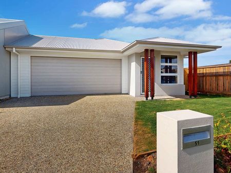 Modern Luxury Awaits at 51 Amaranthine Street, Mango Hill! - Photo 3