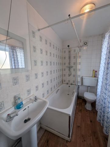 3 bedroom property to rent - Photo 5