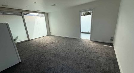 Fully renovated one bedroom flat in Dannemora - Photo 2