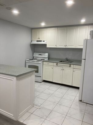 For Lease - 174 Torrance Wood, Brampton, Ontario - Photo 1