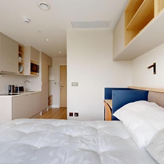 Studio to rent - Photo 1