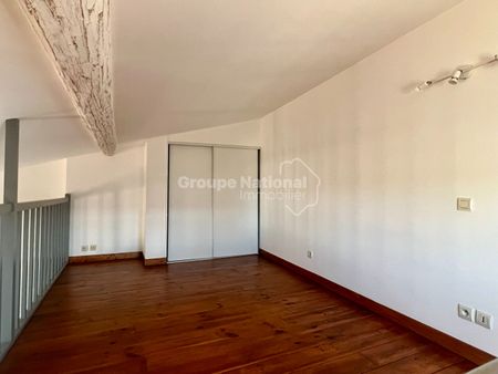 BEAUCAIRE CENTRE - Appartement T2 en mezzanine de 44m², - Photo 4