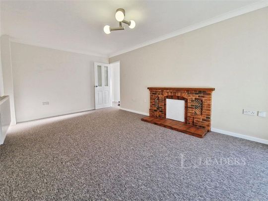 2 bedroom bungalow to rent - Photo 1
