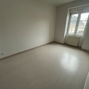 Location appartement 2 pièces, 68.00m², Cholet - Photo 2