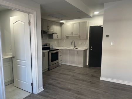 For Lease - 3 Simcoe Street Unit# Unit 4, Oshawa, Ontario - Photo 2