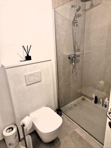 Wervik - Recent triplex appartement op de eerste verdieping - Photo 3