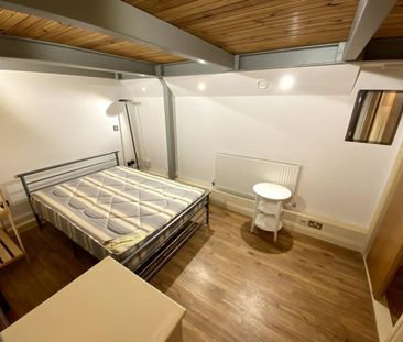 2 bed Apartment for Rent - Photo 1