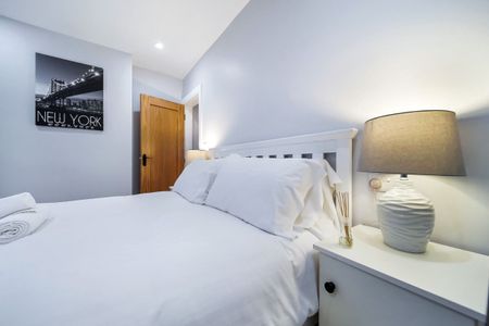 85 Joanmount Gardens, Belfast BT14 6NY - Photo 4
