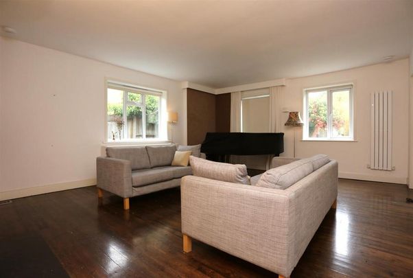 2 bedroom bungalow to rent - Photo 1