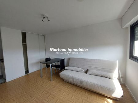 Location Appartement 1 pièce 22m² - Photo 2