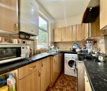 2 bedroom terraced house to rent - Photo 6