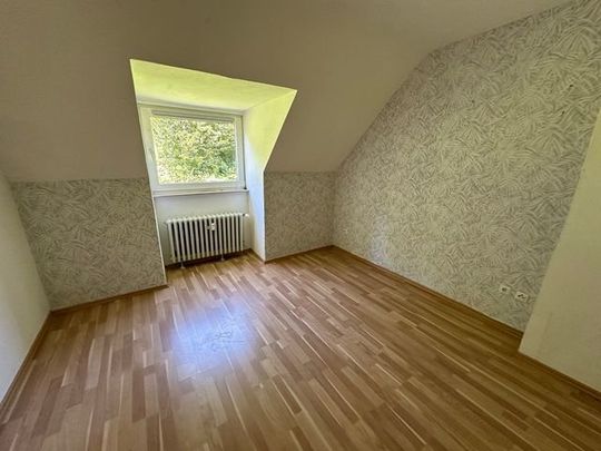 SCHADE IMMOBILIEN - Große 6-Zimmerwohnung in Werdohl zu vermieten! - Photo 1