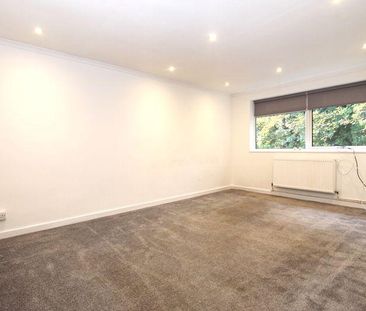 2 bedroom maisonette to rent - Photo 1