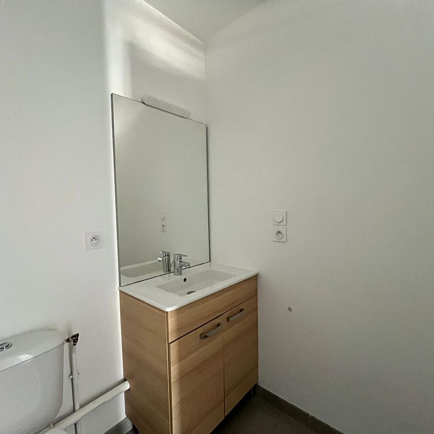 Location Appartement 2 pièces 37m² - Photo 1