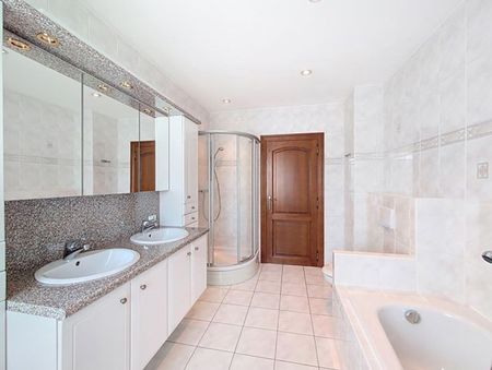 Appartement te huur - Foto 5
