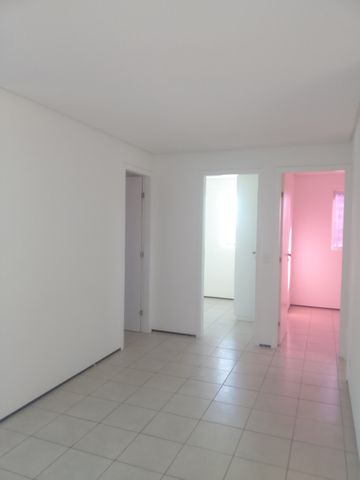 LUCIANO CAVALCANTE - APARTAMENTO - CAETANO XIMENES ARAGAO, 605 APT 403 MARACAÍPE - Photo 5