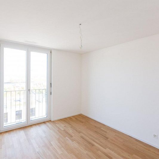 2.5-Zimmer, 49 m2, 5. OG, CHF 1'545.- - Photo 1