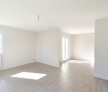 Maison de 98 m² – 3 chambres avec petit jardin - Photo 1