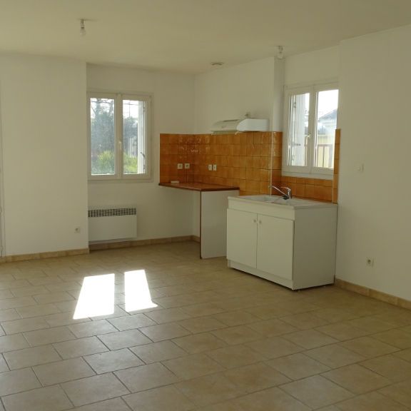 Location appartement 2 pièces, 53.00m², Trèbes - Photo 1