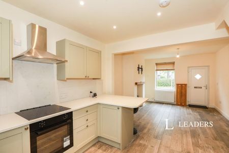 2 bedroom terraced house to rent - Photo 5