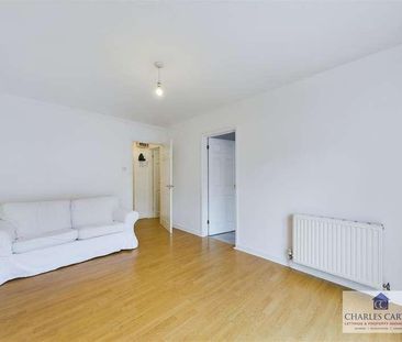 Coach House, Barton Street, Tewkesbury, GL20 - Photo 2