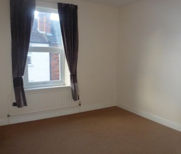 Cross Street - Photo 4