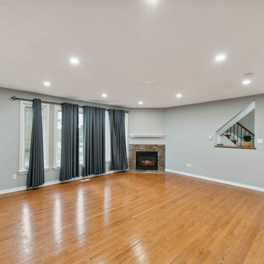 For Lease - 230 Monterey Drive, South of Baseline to Knoxdale, Ontario - Photo 1