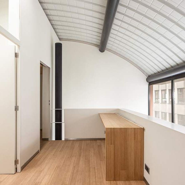 Woning te huur in Antwerpen voor € 2.750 met 3 slaapkamers - Photo 1