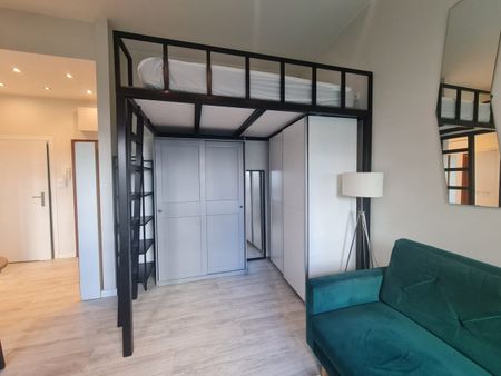 Cicha kawalerka z balkonem blisko metra 30.22 m² - Zdjęcie 2