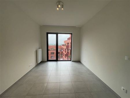 Appartement te huur - Photo 3