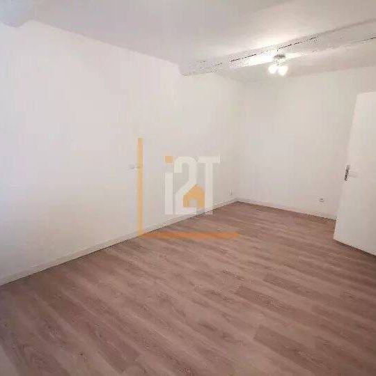 Appartement à louer - Nîmes 1 pièce de 23.63 m² - Photo 1