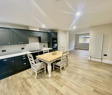 3 bedroom semi-detached house to rent - Photo 6