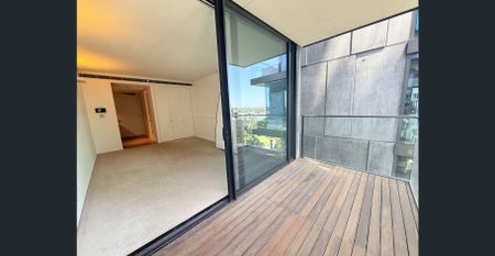 LEVEL 16 | MODERN & HIGH-LEVEL STUDIO WITH CITY VIEWS | BILLS INCLUDED | @ CENTRAL PARK - Photo 4