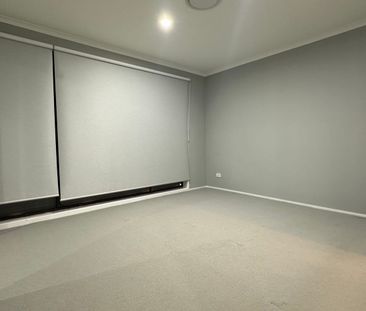 SPACIOUS BEAUTIFUL 4 BEDROOMS HOME - Photo 5