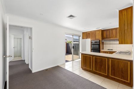 6/41 Rugby Street, Belmont - Photo 5