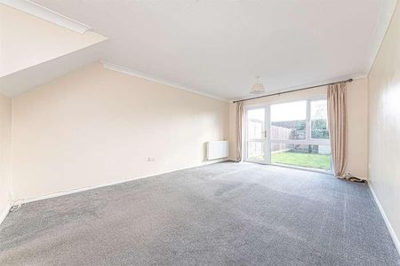 Fleetham Gardens, Lower Earley, Reading, RG6 - Photo 3