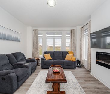 For Lease - 112 Sagewood Avenue, Barrie, Ontario - Photo 1