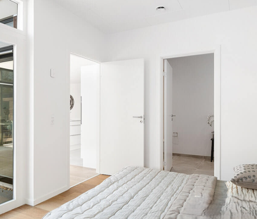 Moderne dobbelthus i Virum med plads, lys og charme - Foto 1