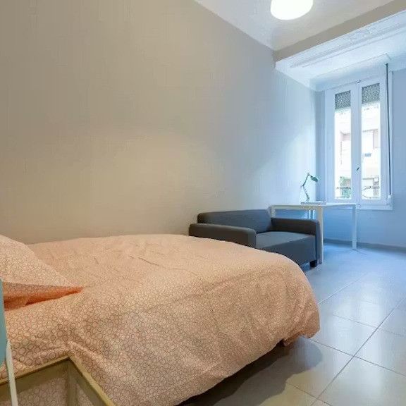 Carrer de Sueca, Valencia, Valencian Community 46006 - Foto 1