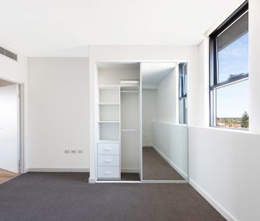 Alexandria - Photo 5